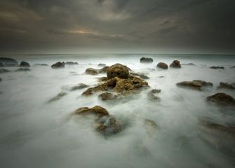 bolas en la tiniebla