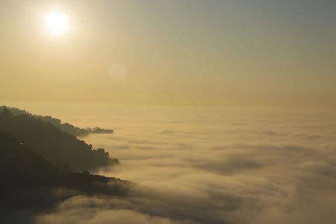 Bruma costera: foto en Donostia-San Sebastián