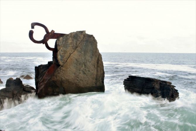 Burdina, arroka eta itsasoa: foto en Donostia-San Sebastián