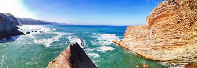 En el centro del Flysch: foto en Zumaia