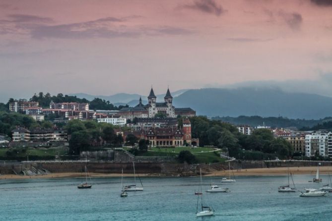 Colores en el palacio: foto en Donostia-San Sebastián