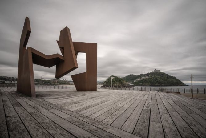  Construcción Vacía: foto en Donostia-San Sebastián