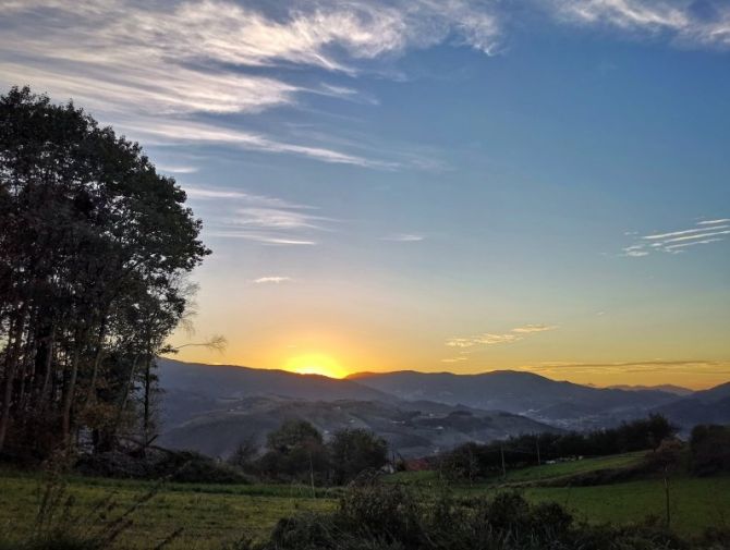 Cuando se esconde el sol...: foto en Azpeitia