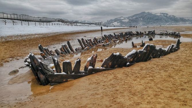 "  Al Descubierto " : foto en Zarautz