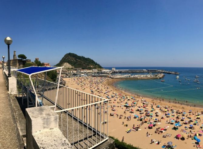 Dia de playa : foto en Getaria