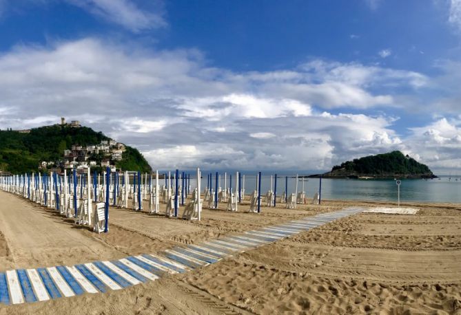 Un dia de playa : foto en Donostia-San Sebastián