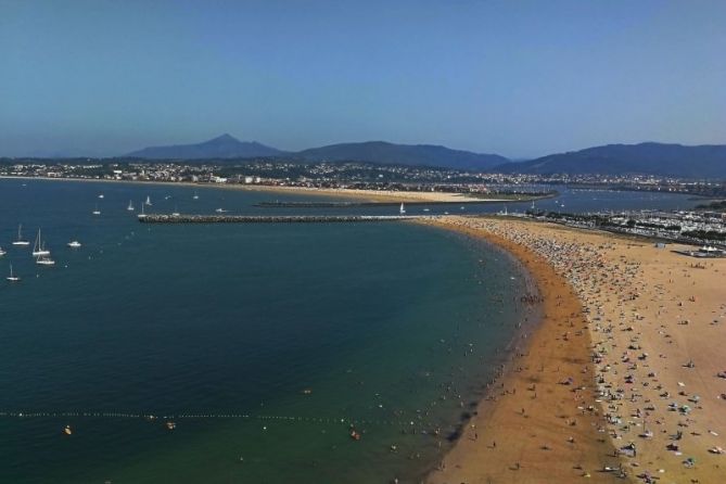 dia de playa: foto en Hondarribia