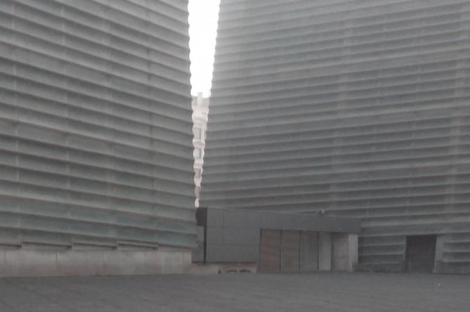 Dos bloques difuminados: foto en Donostia-San Sebastián