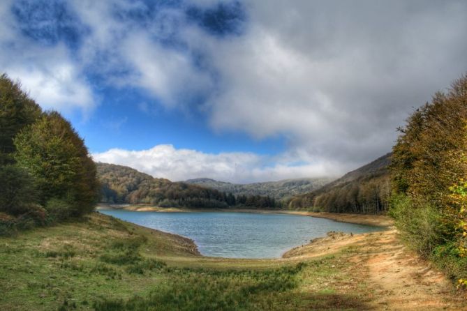 Embalse de Lareo: foto en Ataun