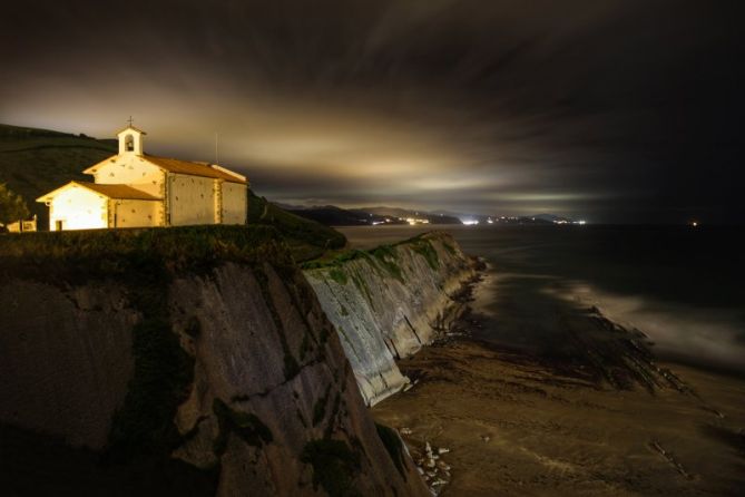 Ermita de San Telmo : foto en Zumaia