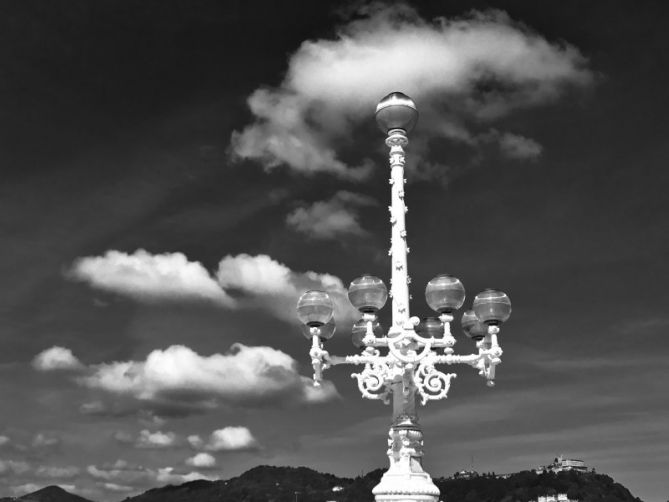 Esperando la noche: foto en Donostia-San Sebastián