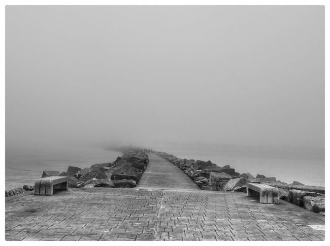 Espigón niebla: foto en Hondarribia