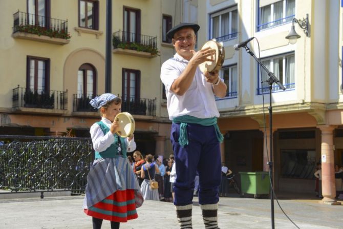 Euskal jaiak : foto en Zarautz