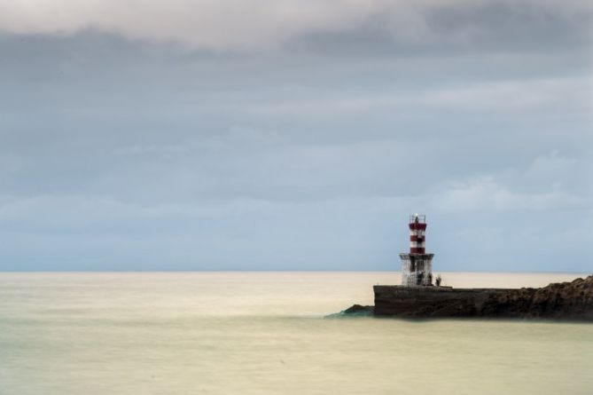 Faro de Punttas: foto en Pasaia