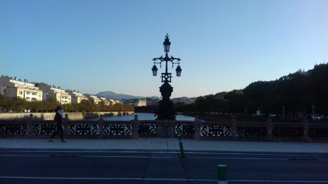 FAROLILLOS: foto en Donostia-San Sebastián