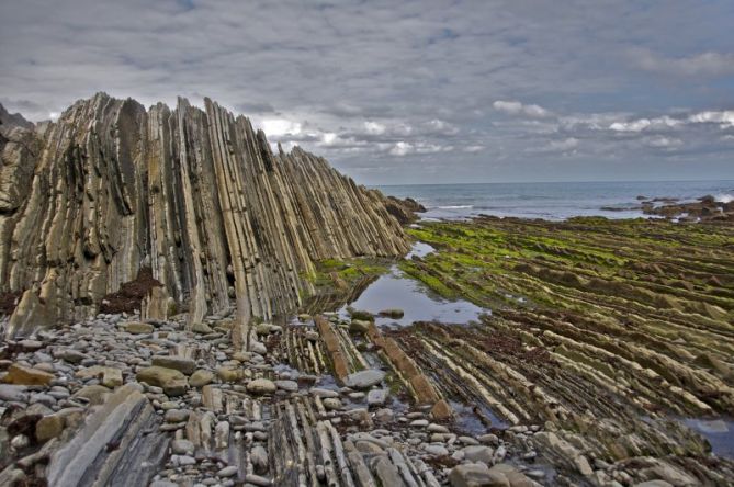 Flysh de Zumaia : foto en Zumaia