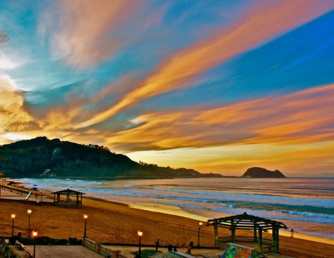 Fuego en el cielo : foto en Zarautz