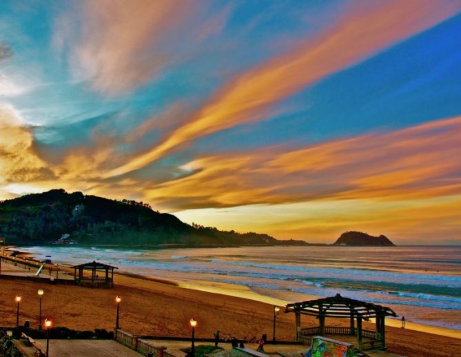 Fuego en el cielo : foto en Zarautz