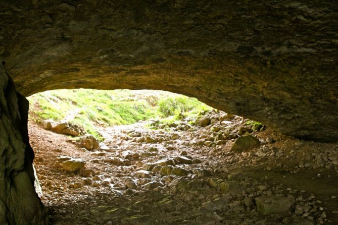 Hacia la luz: foto en Zegama