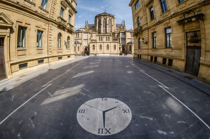 Hora fija: foto en Donostia-San Sebastián