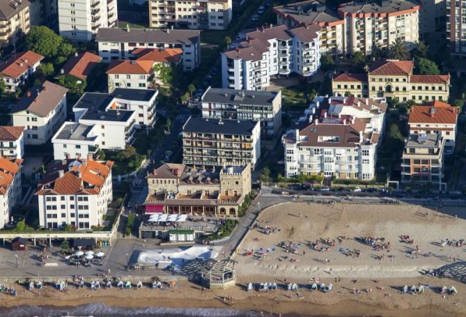 Hotel y Playa: foto en Zarautz