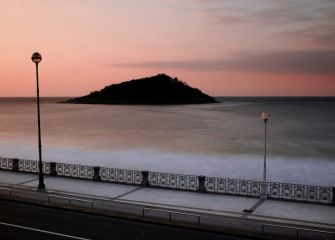 Isla Santa clara,barandilla y farolas.