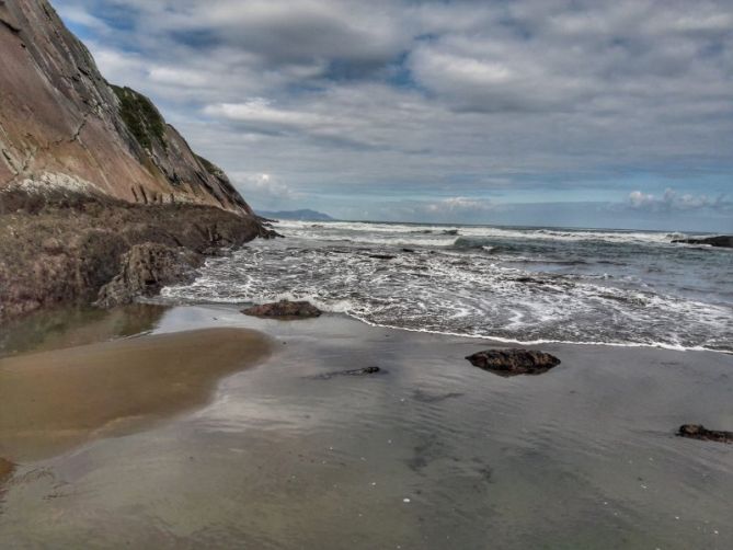 ITZURUN: foto en Zumaia