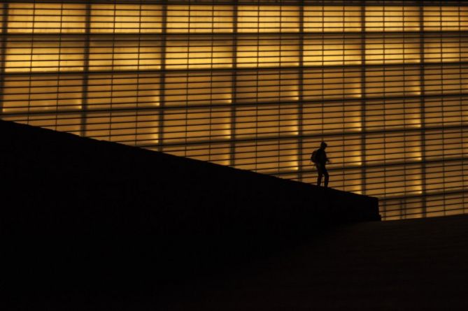 Luces y sombras en Kursal: foto en Donostia-San Sebastián