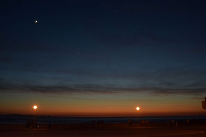 La luna y las estrellas: foto en Donostia-San Sebastián