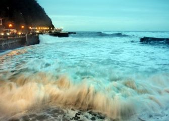 La mar está enfadada 