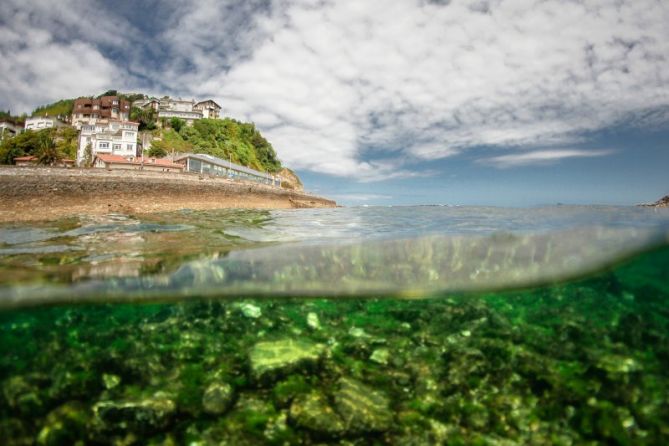 EL MURO DEL TENIS: foto en Donostia-San Sebastián