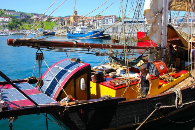 Nomadas del mar: foto en Getaria