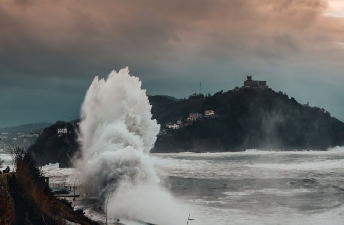 Olatuen Ikuskizuna: foto en Donostia-San Sebastián