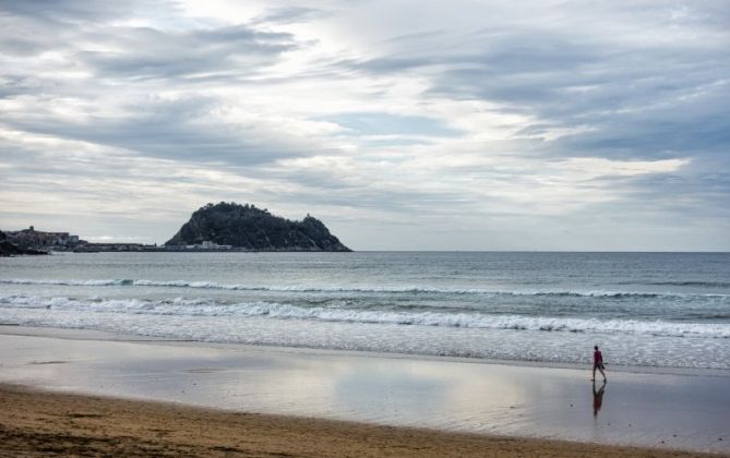 PASEANDO : foto en Zarautz