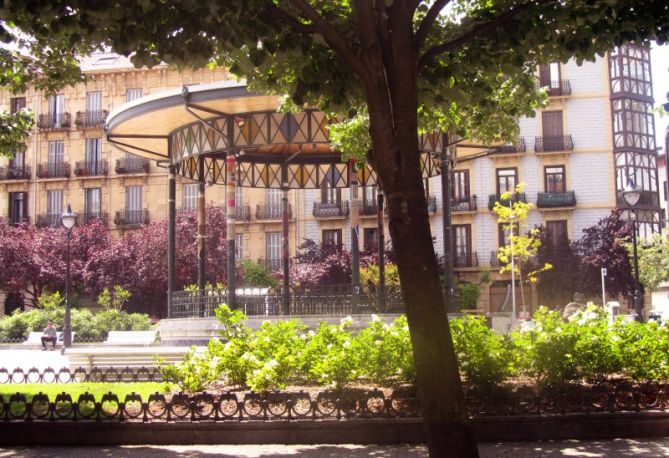 Plaza Easo: foto en Donostia-San Sebastián