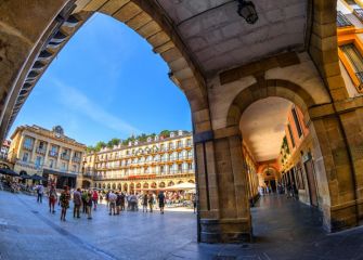 POR DENTRO Y POR FUERA