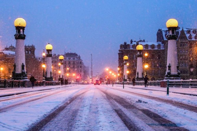 El puente nevado: foto en Donostia-San Sebastián