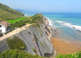 senderismo por la GR-121 a Zumaia