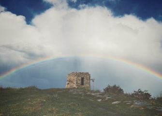 Torreón con arcoiris