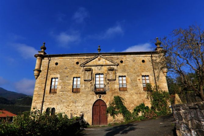 TORRRE MOIUA : foto en Bergara