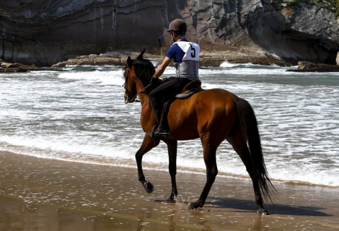 Trás la carrera: foto en Zumaia