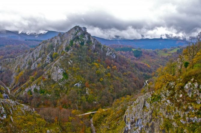 Udazkena Arantzazun : foto en Oñati