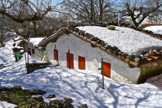 Urbia elurretan : foto en Zegama