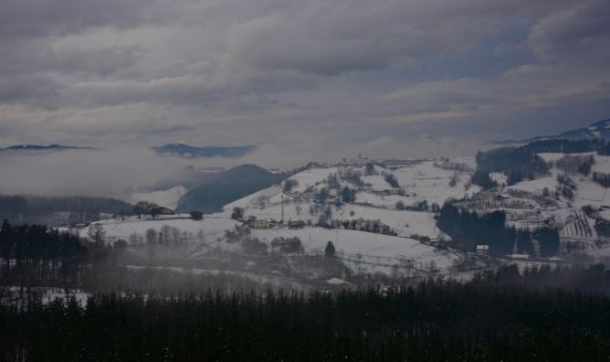 vistas  de Olaberria nevado: foto en Olaberria