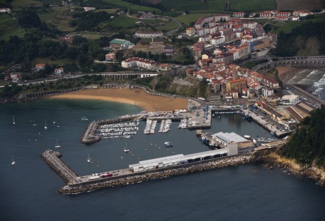 Getaria Airetik: foto en Zumaia