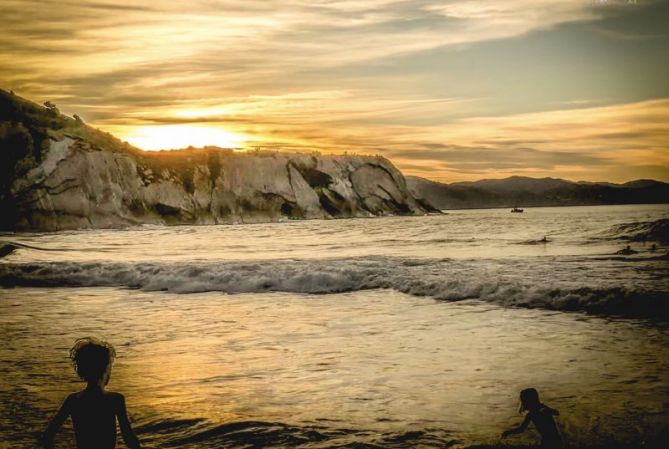 Zumaia atardecer : foto en Zumaia