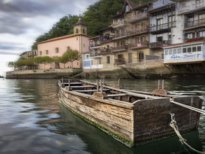 Al pasar la barca: foto en Pasaia