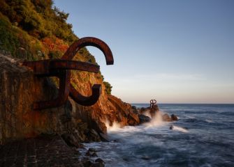Amanecer en el Peine del viento