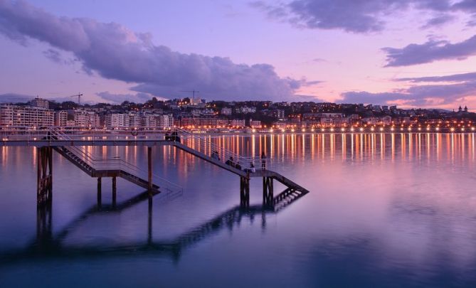 Anochece que no es poco: foto en Donostia-San Sebastián