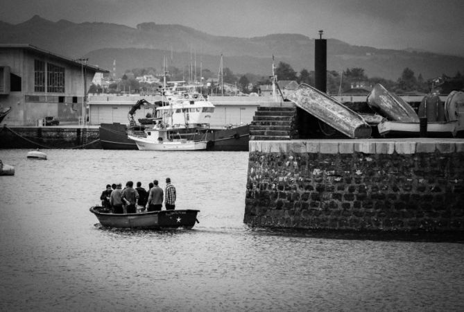 Arrantzales: foto en Hondarribia